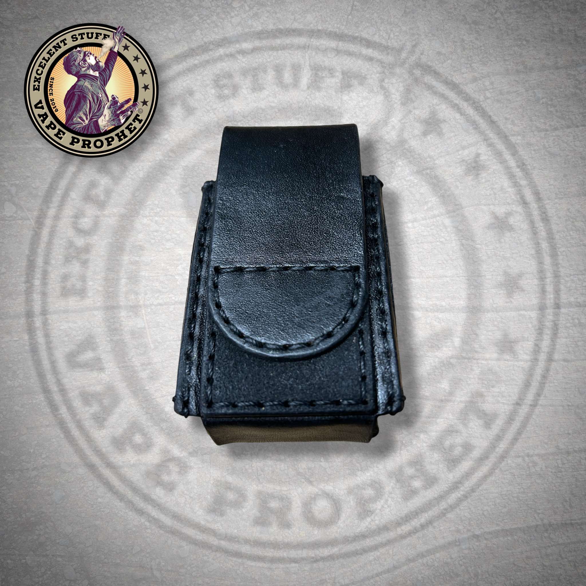 Funkschlüssel / 2x Akku 18650 Gürtelholster