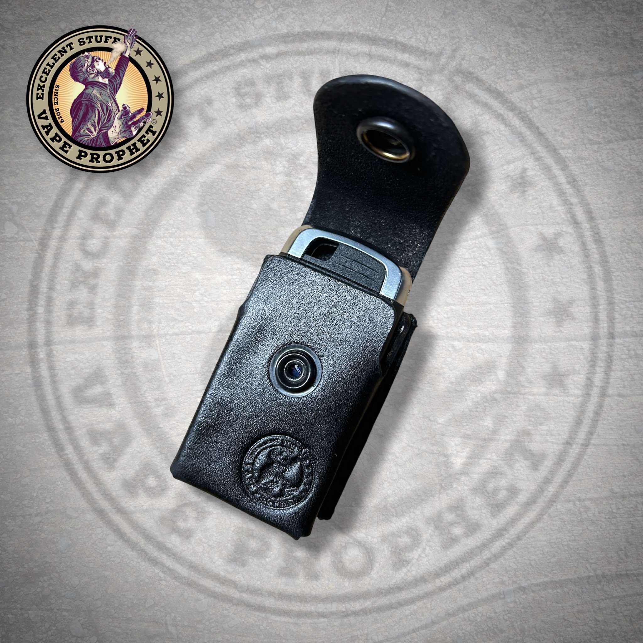 Funkschlüssel / 2x Akku 18650 Gürtelholster