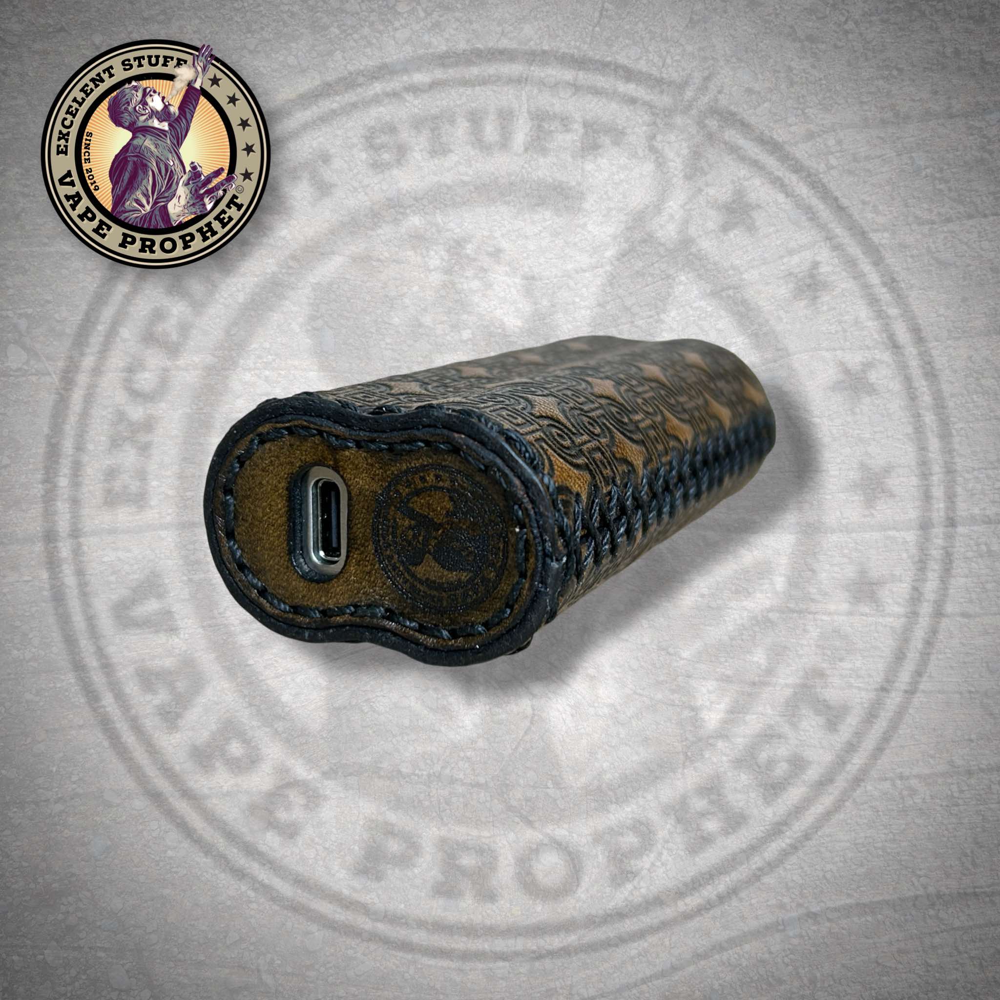 Leather Struktur Sleeve "Shifted", passend für die Pipeline Pro M/Dicodes Dani Micro 21700 